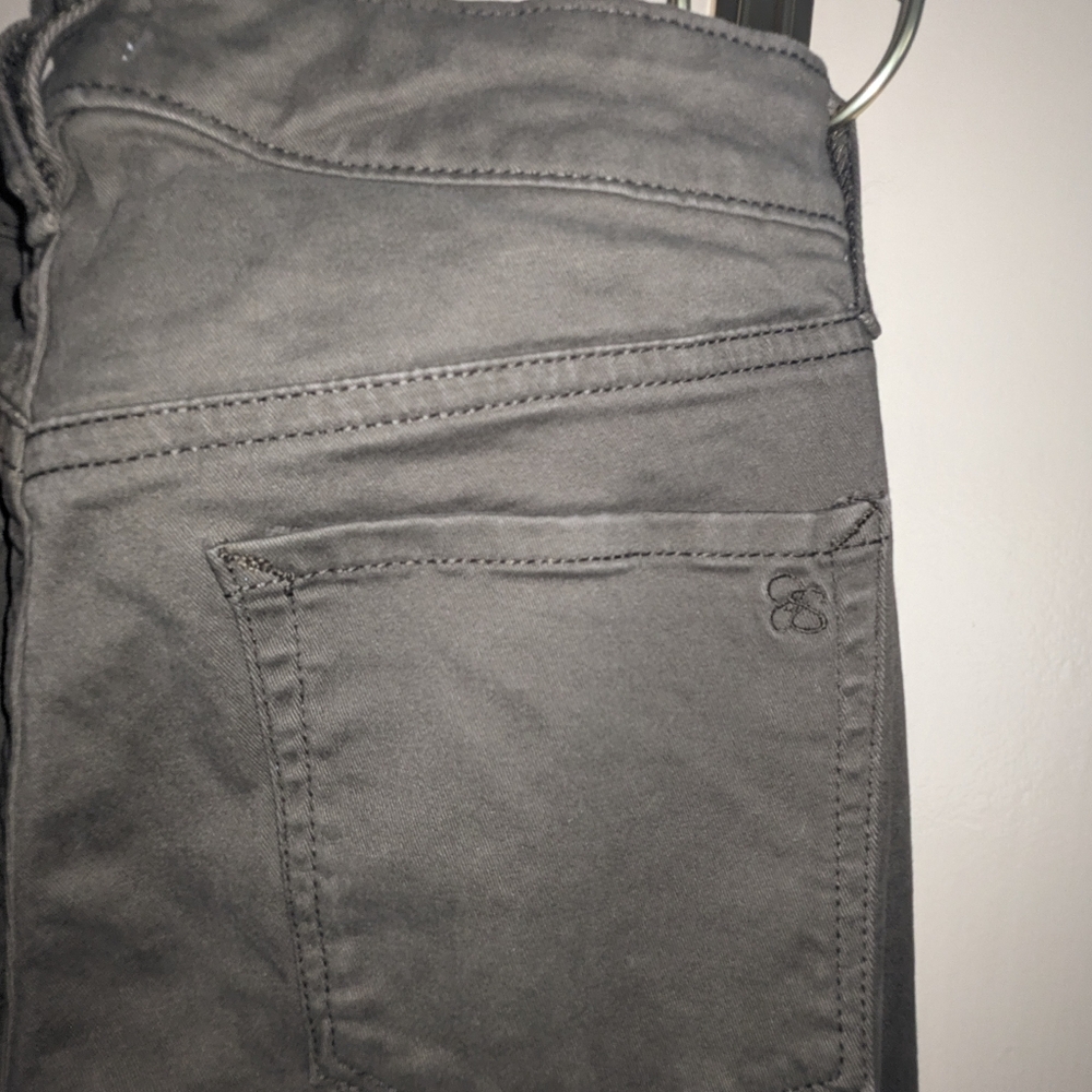 Jessica Simpson Jeans Crop - Picture 7 of 9